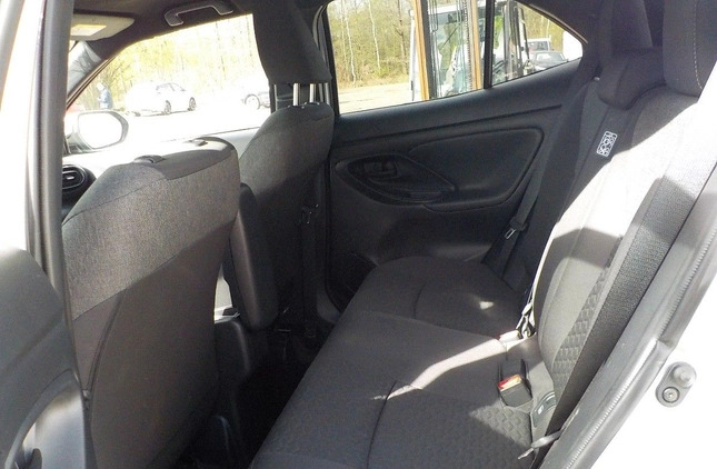 Toyota Yaris Cross cena 46900 przebieg: 29408, rok produkcji 2022 z Barczewo małe 379